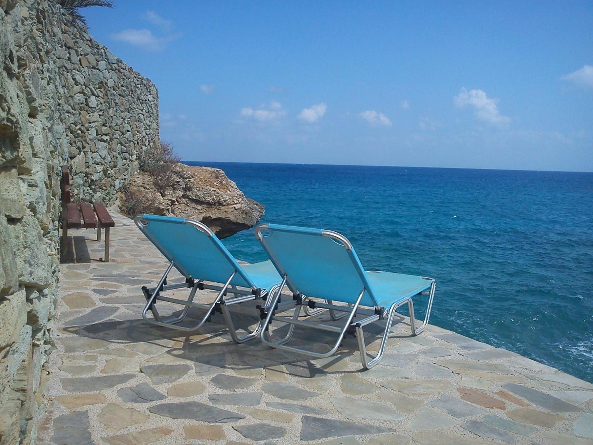 Diana Apartments Agia Pelagia  Extérieur photo