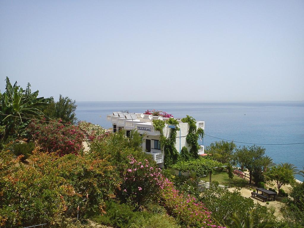 Diana Apartments Agia Pelagia  Extérieur photo
