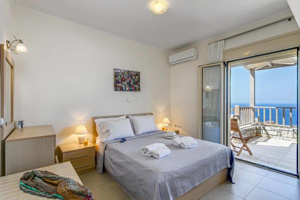 Diana Apartments Agia Pelagia  Extérieur photo